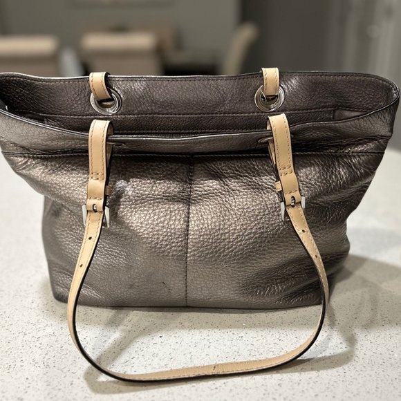 MICHAEL Michael Kors Metallic Silver/Gray Tote Bag - Picture 6 of 17